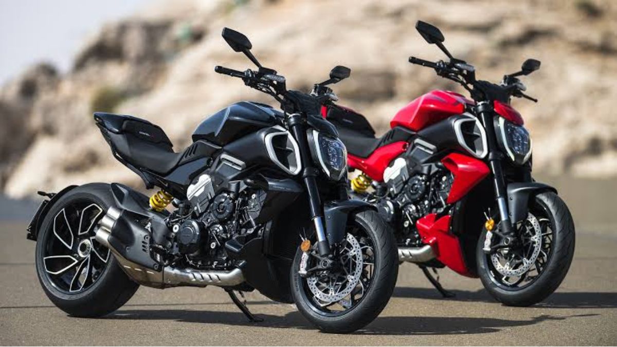 Ducati Diavel V4 Unveils Bold New "Black Roadster" Colour | xtylo Jd